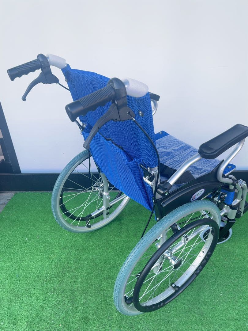 Care-Tec 自走式車椅子スマイルCA-70SU 美品