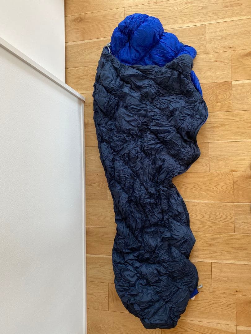 モンベル　ULスーパースパイラルダウンハガー　#5 ライトジッパー