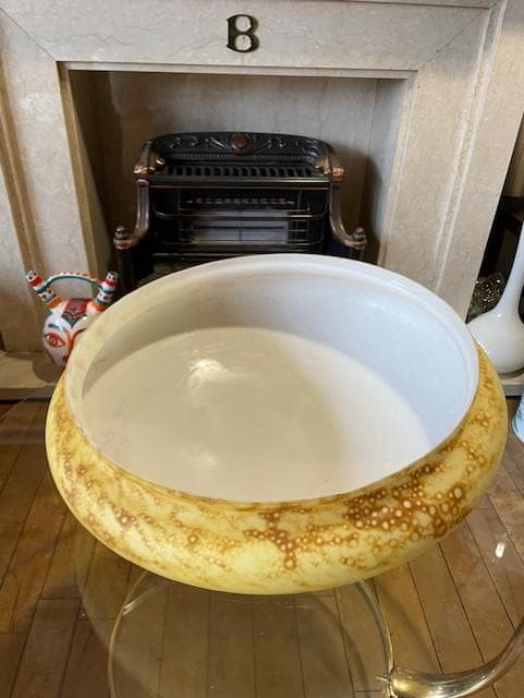 イエローオーバルシーリングライト