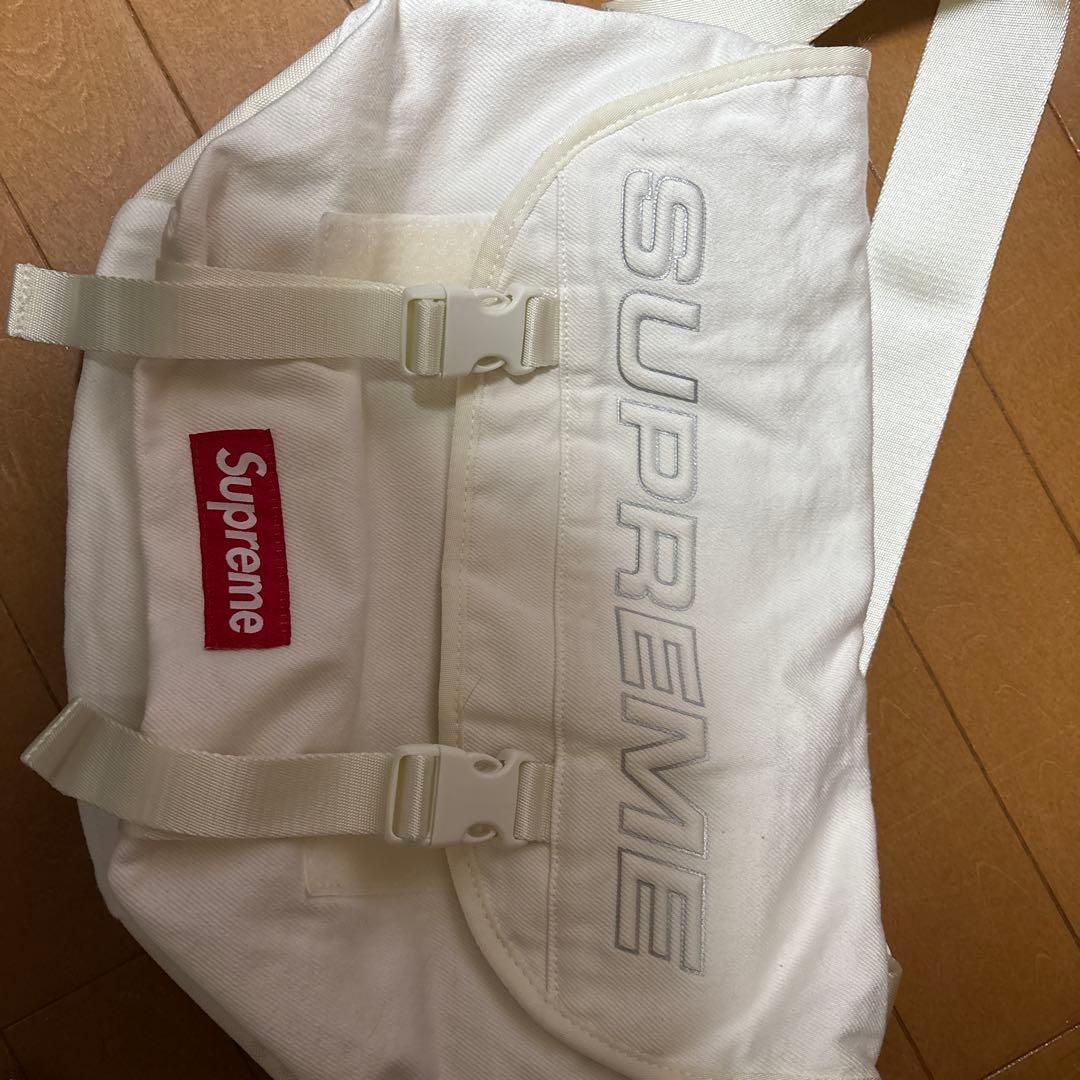 Supreme メッセンジャーバッグ ホワイト