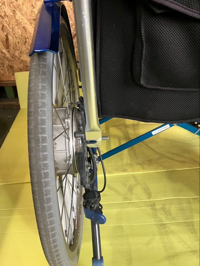 YAMAHA電動車椅子　バッテリー2個　充電器付