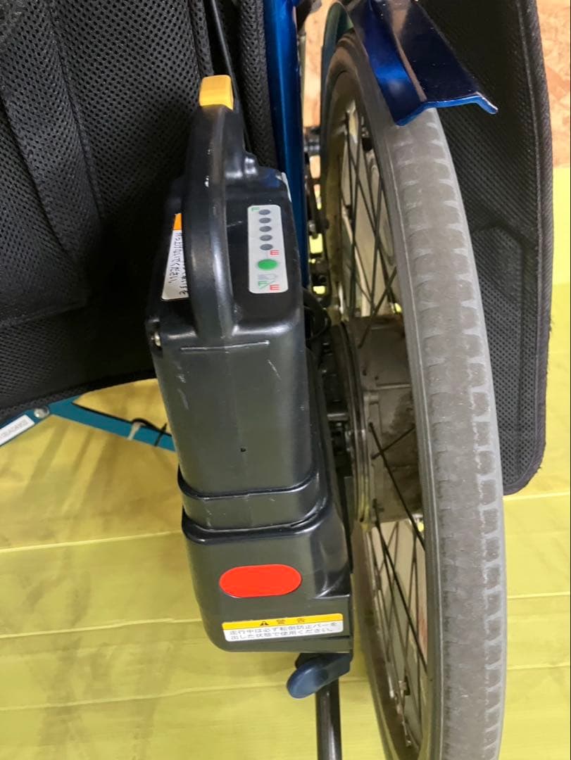 YAMAHA電動車椅子　バッテリー2個　充電器付