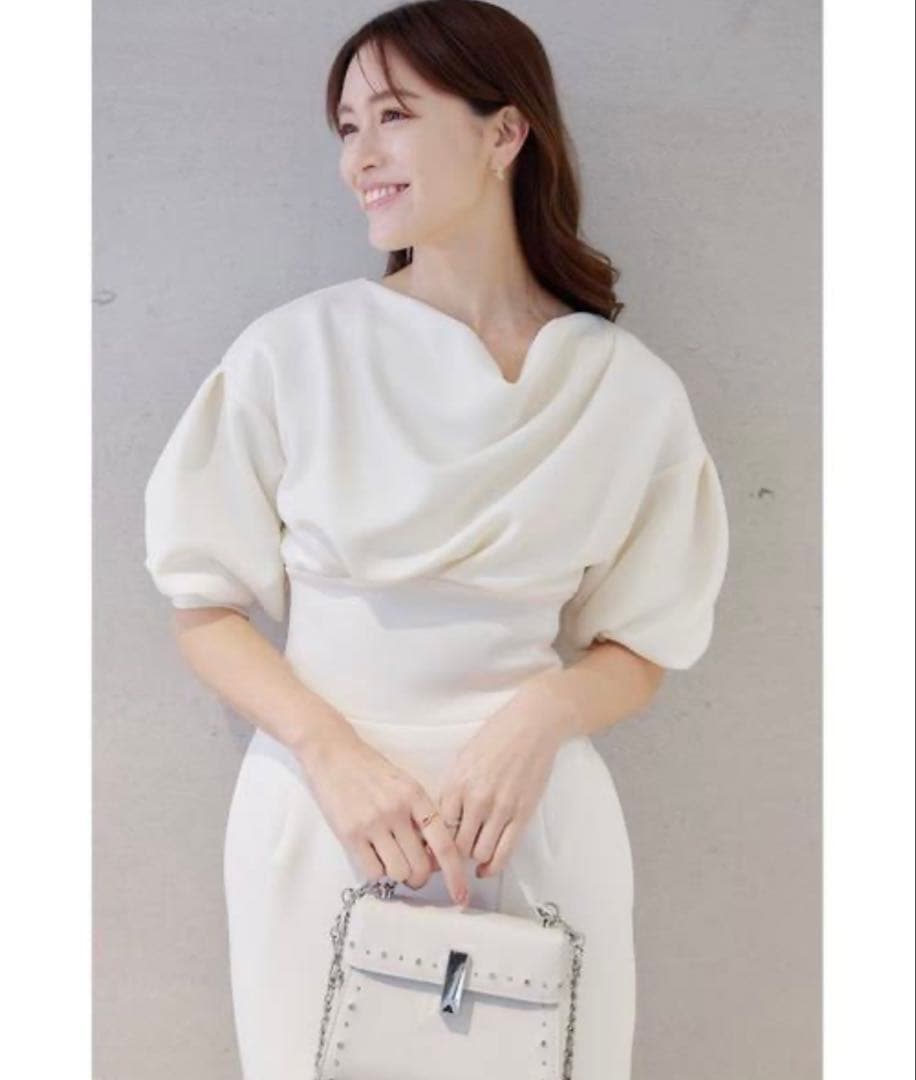 今季新作[セルフォード] ドレープタイトカットワンピースCELFORDレディース