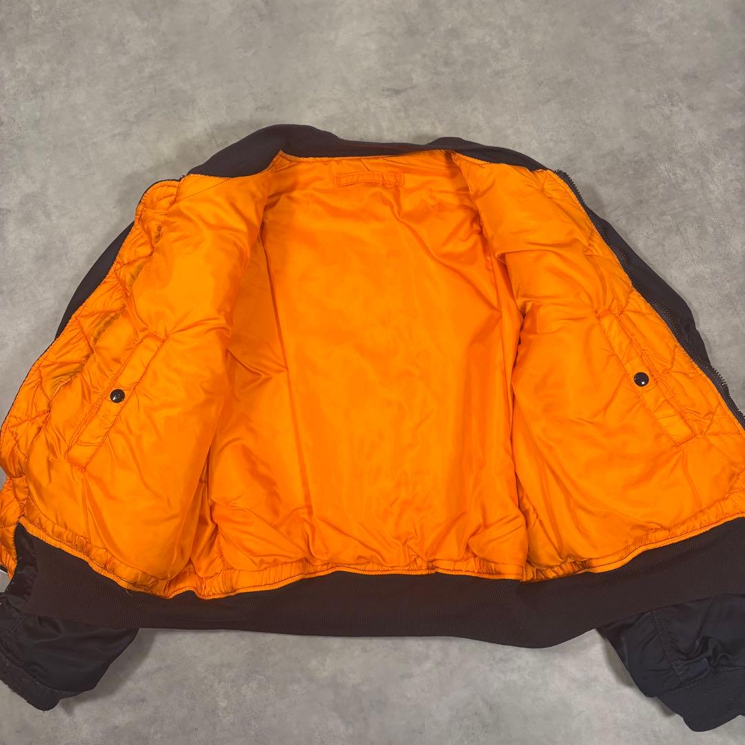 USA製 1968年復刻 アルファ MA-1 68モデル ネイビー