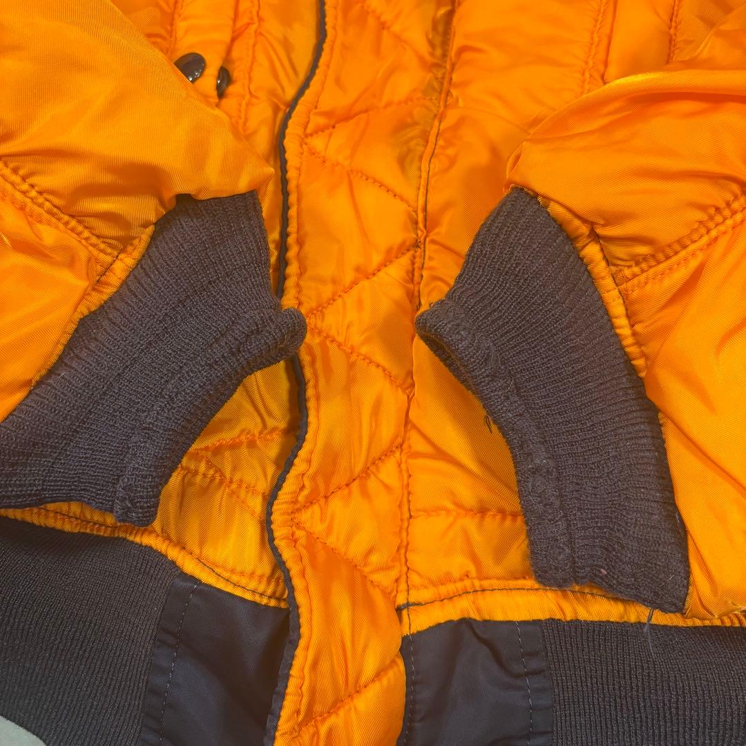 USA製 1968年復刻 アルファ MA-1 68モデル ネイビー