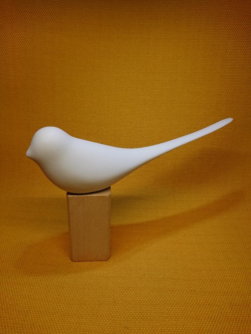 【美品】トリ　鳥　陶器　オブジェ　置物　インテリア　工芸品　美術品　A1687