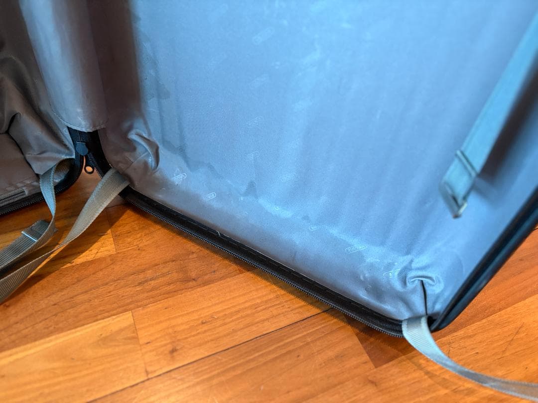 Y*o様 Rimowa 2輪 サルサ 33L ブラック 機内持ち込み可