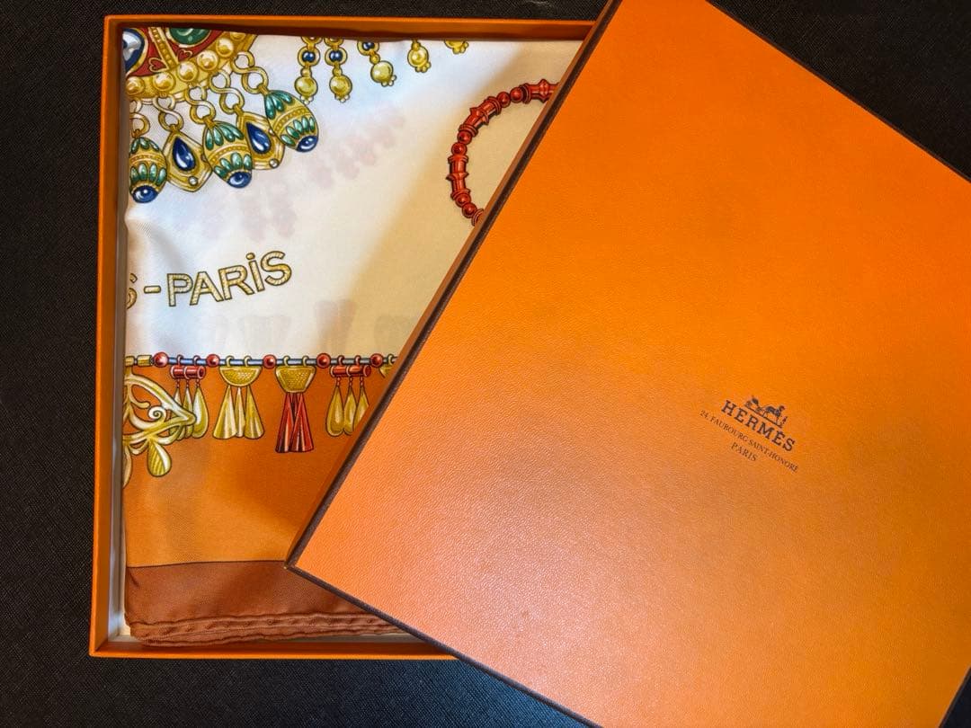 HERMES ビーズ装飾 スカーフ