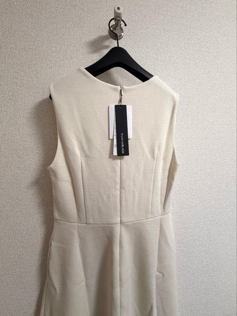 新品　エムプルミエブラック　ジャンパースカート　ワンピース　アナイ