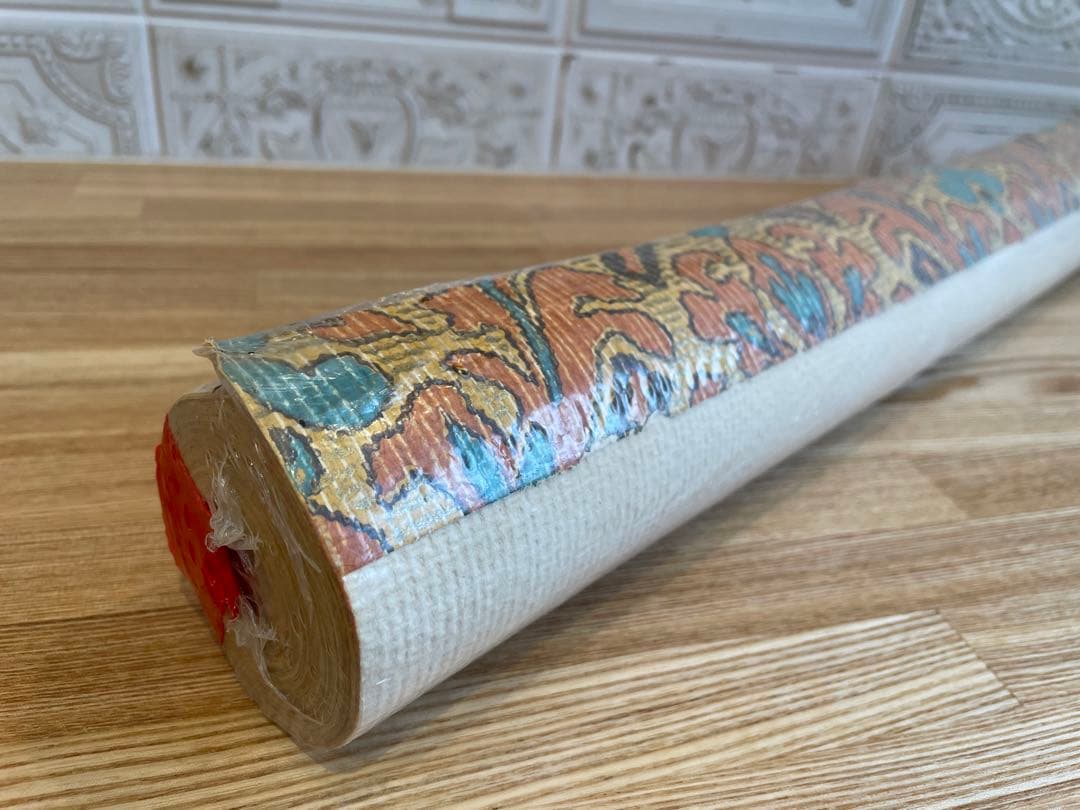 ヴィンテージ　輸入壁紙　未使用　10m　幅約53.5cm　イエローオレンジ系