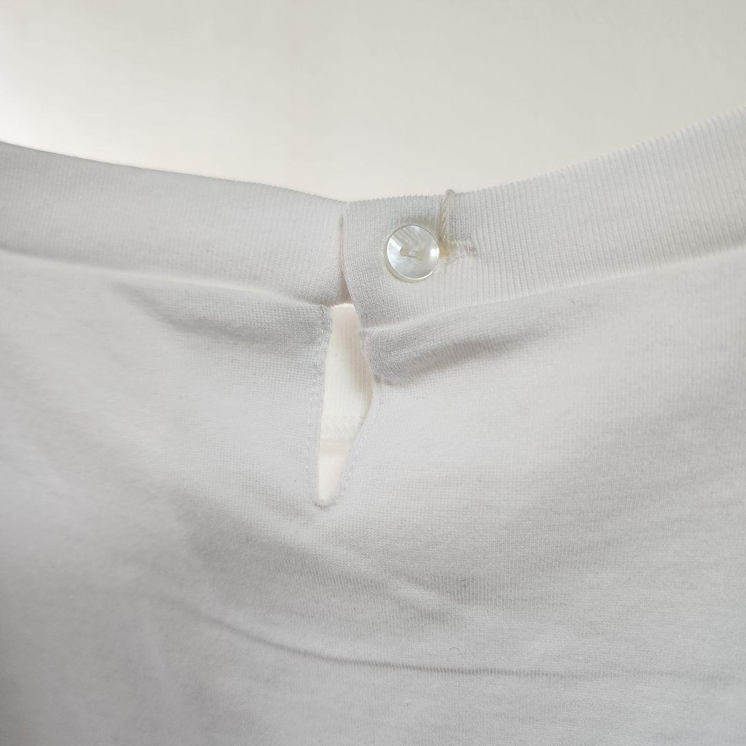 値下げ！ HUIS タグ付き新品 バックボタンリブワンピース