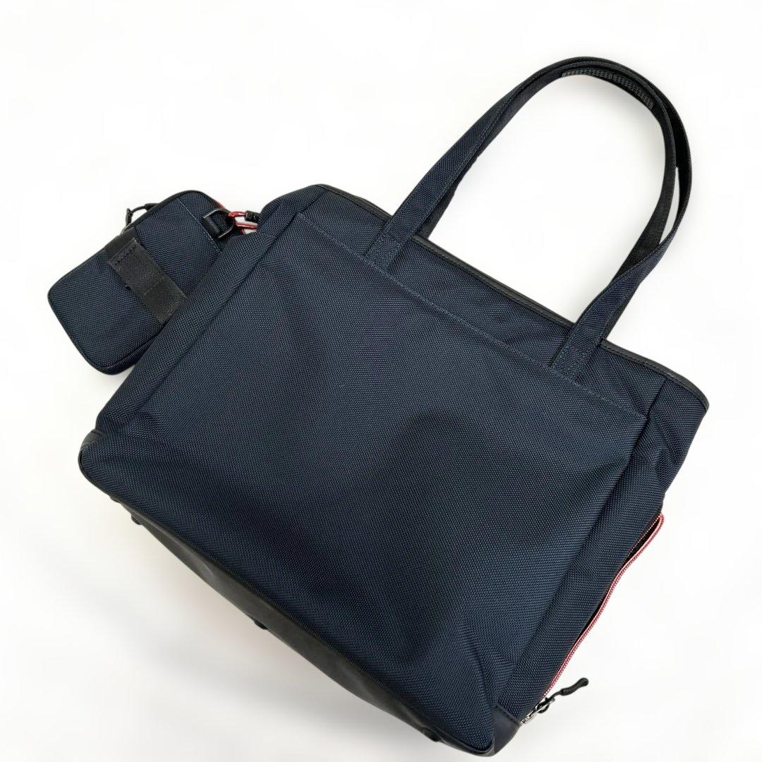 美品　タケオキクチ 定価2.7万円 ビジネス トートバッグ スマホポーチ　A4