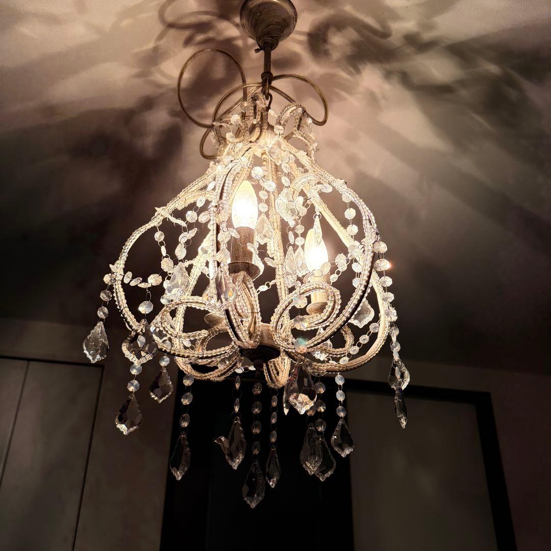 クリスタルシャンデリア 3灯 クラシック　アンティーク