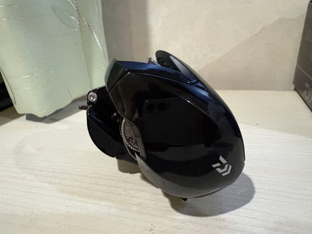 ★☆ダイワ　22ジリオンTW HD 1000 XH ボディ　超美品