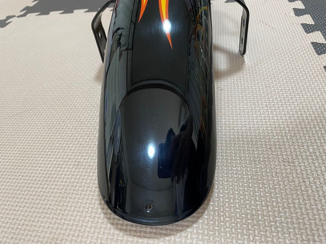 ハーレー　純正　フロントフェンダー　06以降ダイナ　ワイドグライド　炎模様