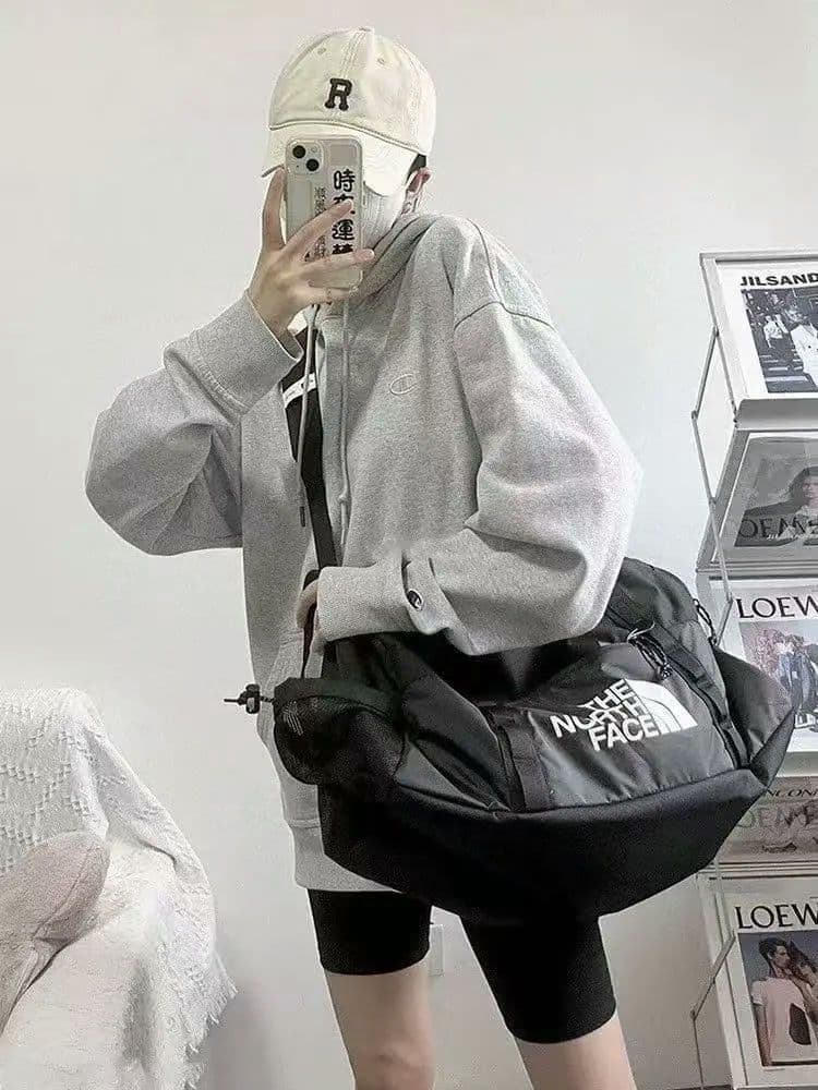 新品　THE NORTH FACE ボストンバッグ 肩掛け　ショルダーバッグ