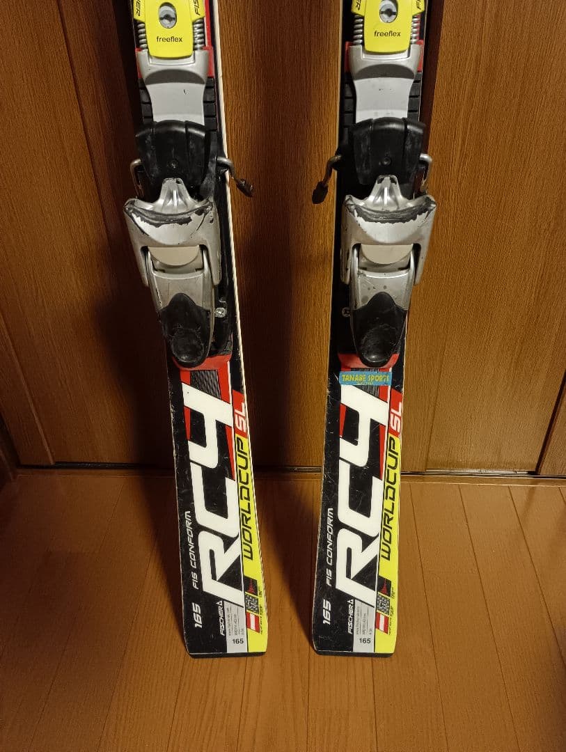 Fischer RC4 World Cup SLスキー 165cm　フィッシャー