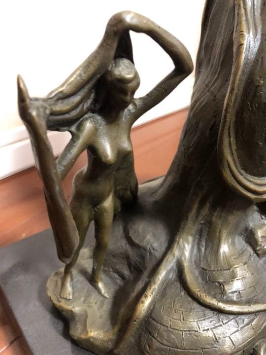 サルバドール　ダリ　dali 彫刻　ブロンズ像