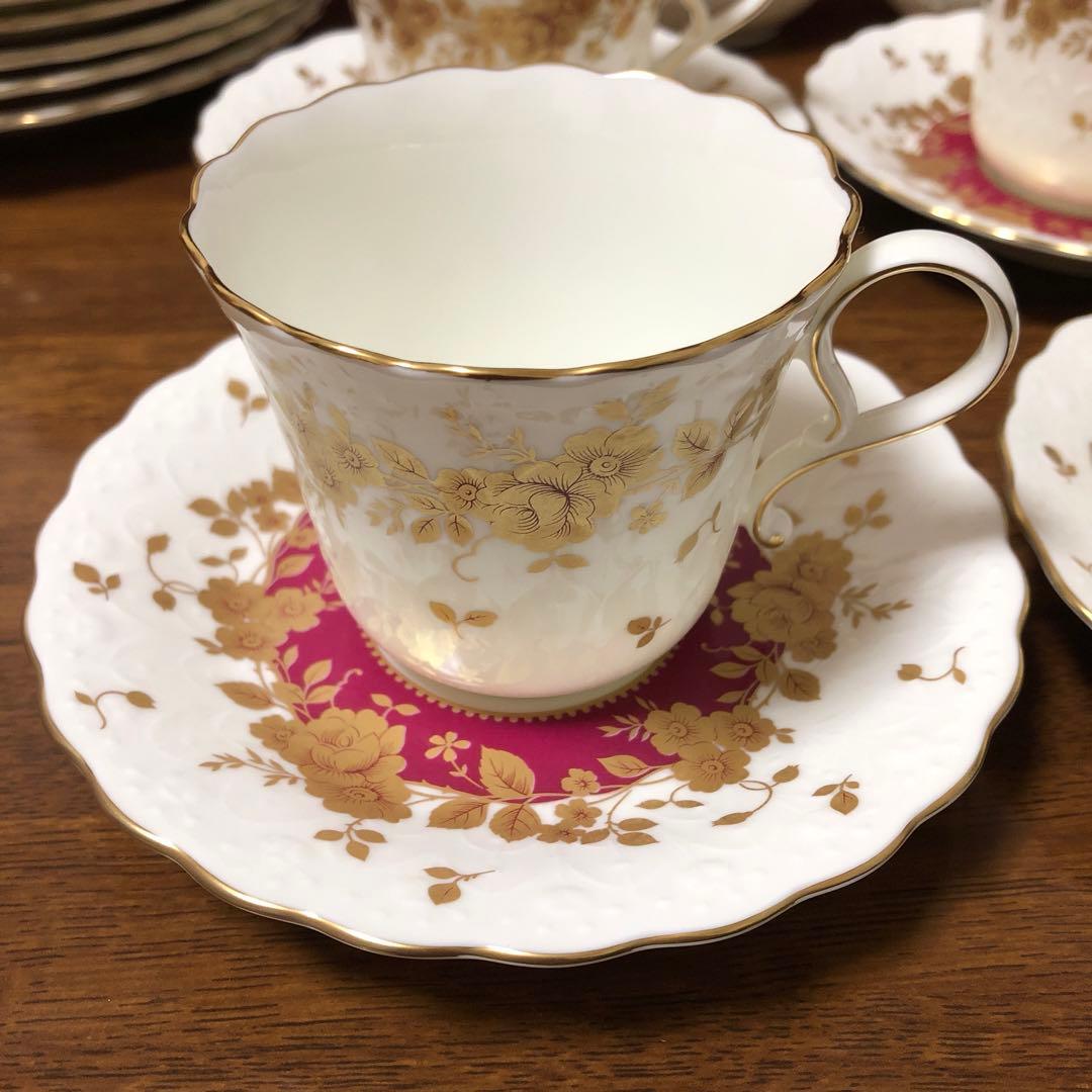 ナルミボーンチャイナ　カップ&ソーサー他セット