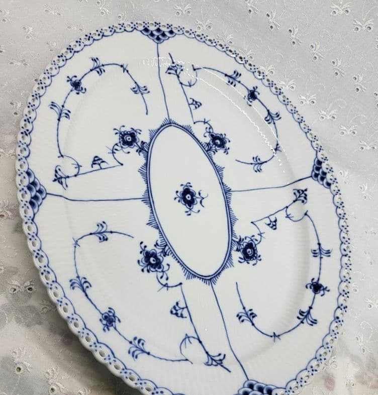 未使用✨ロイヤルコペンハーゲン ブルーフルーテッド オーバルプレート 36 皿