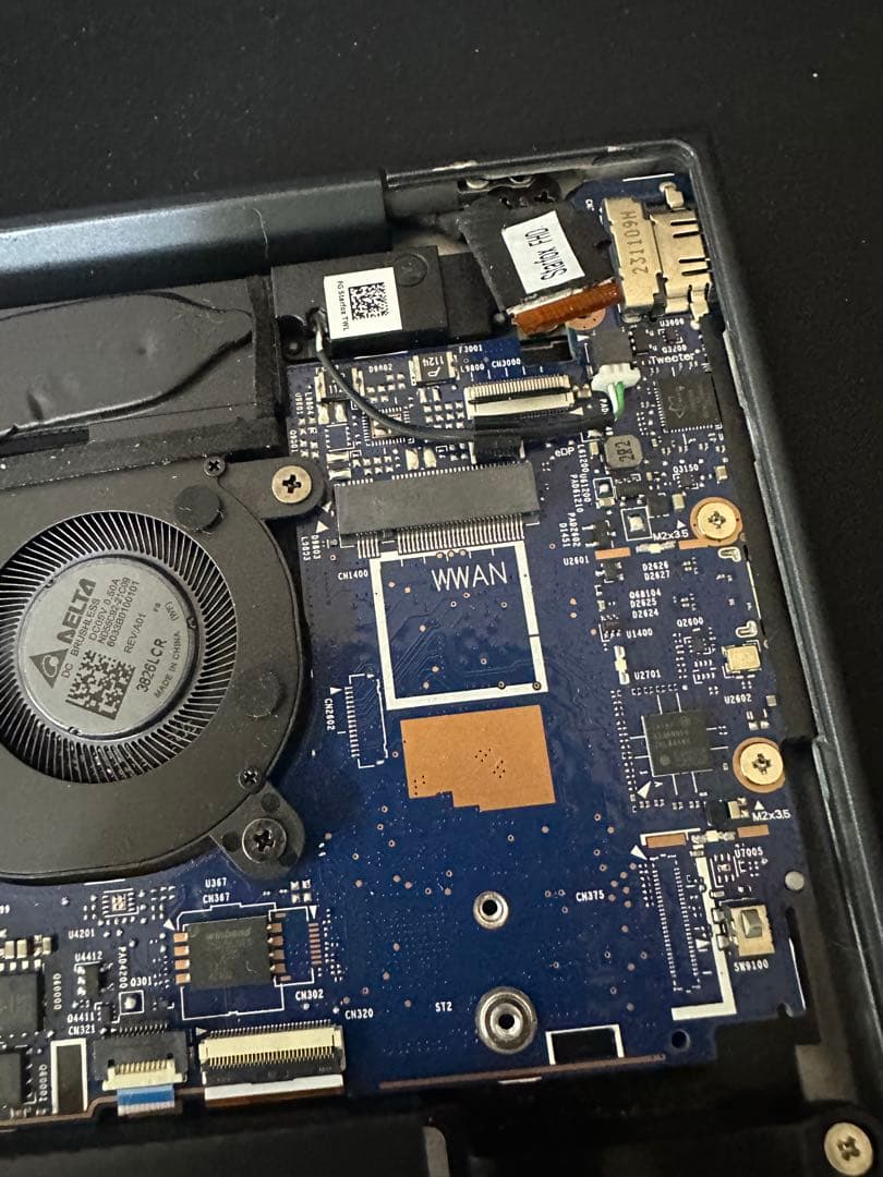 HP DragonFly G4 i5-1335u 16Gb 2024年製