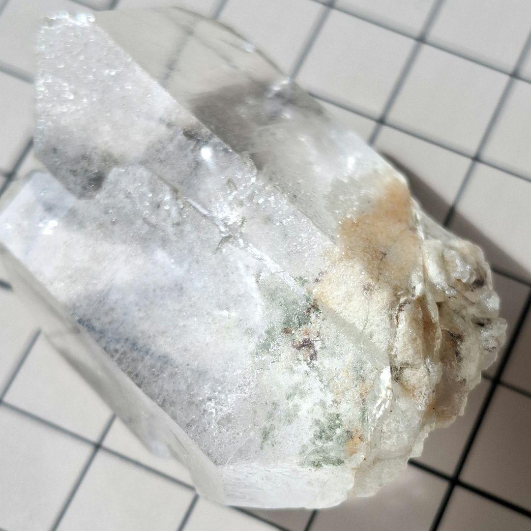 トライゴーニック ガーデンクォーツ ツイン 水晶