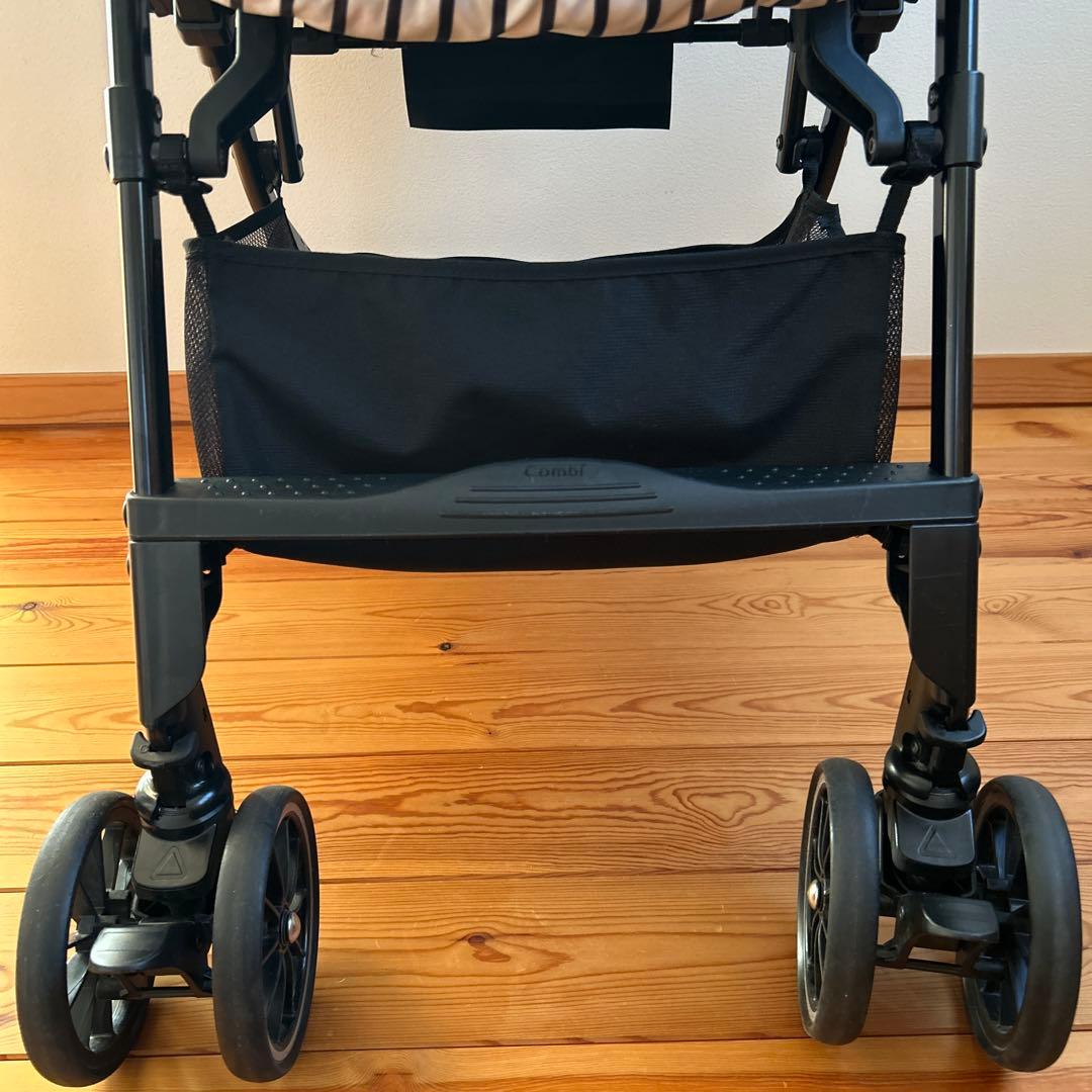 Combi コンビ ベビーカー スゴカル　4キャス