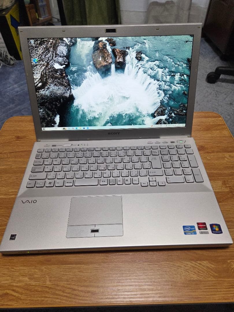 【ほぼ未使用】SONY VAIO ノートPC 15.5インチ　シルバー