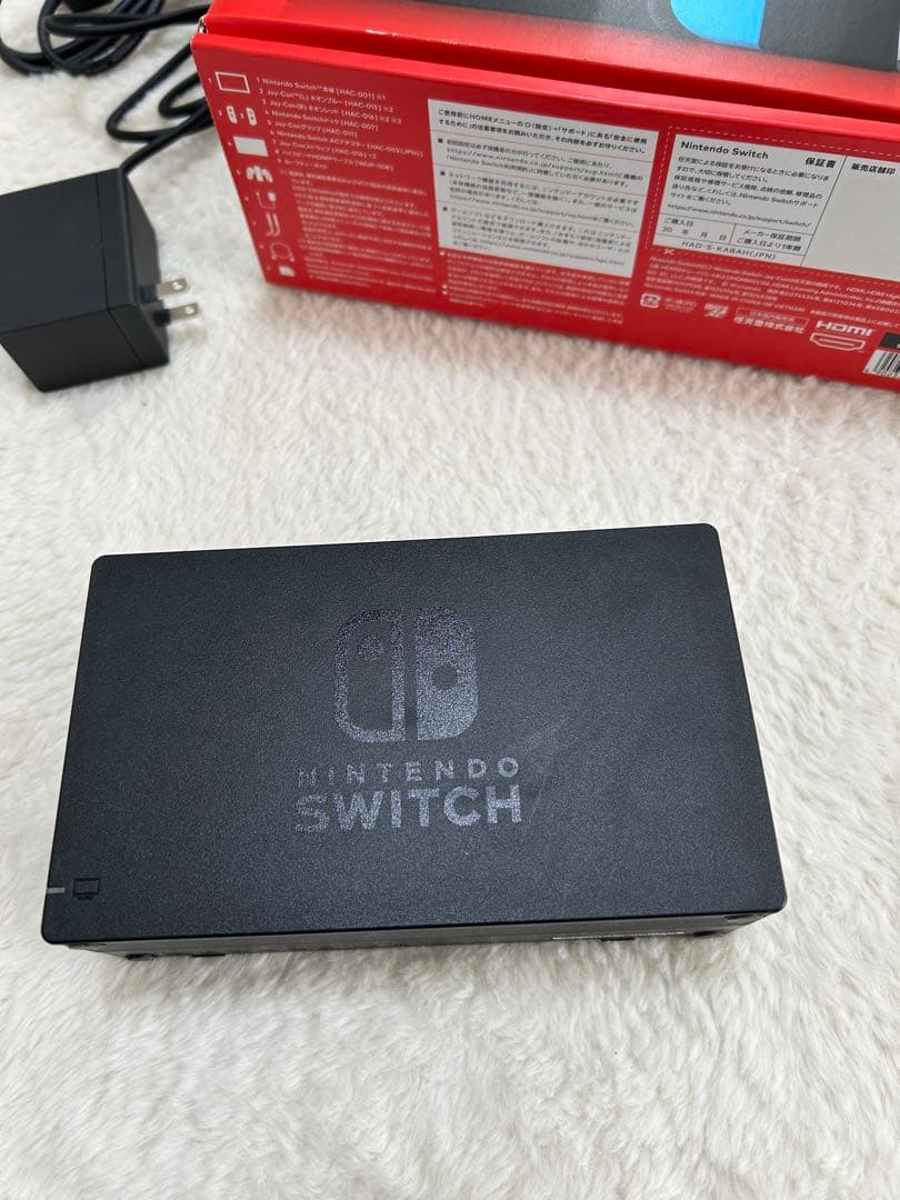 Nintendo Switch 本体 青/赤 Joy-Con ケース付き