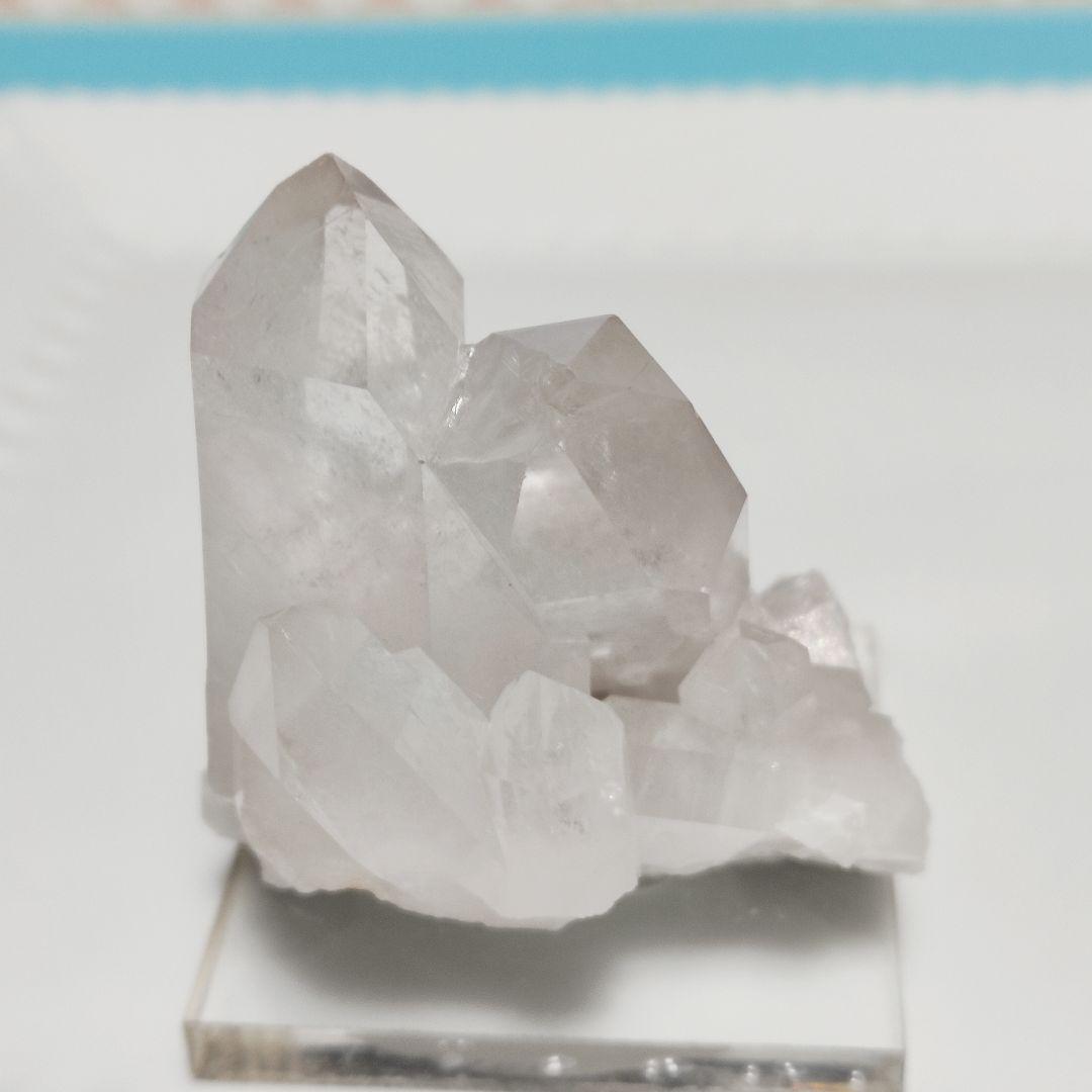 パワーストーン　天然石　水晶　クラスター　レインボー入り　101g　No.290