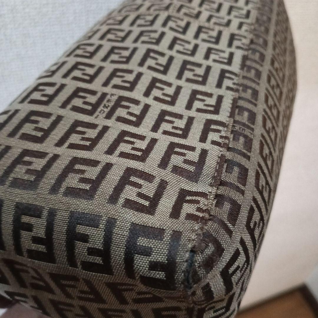 Fendi ロゴプリント ハンドバッグ　値下げしました