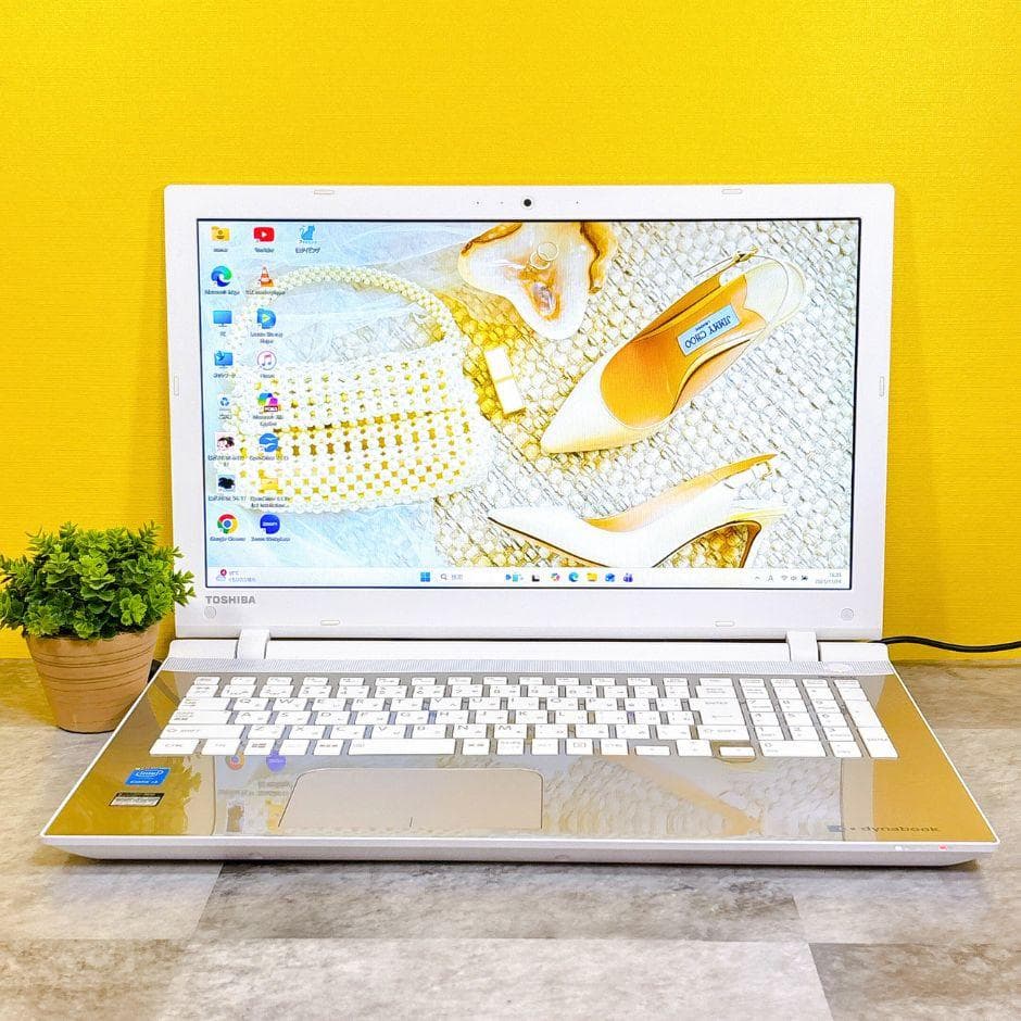 きれいなゴールド❣新品SSD480✨Win11薄型 カメラ ブルーレイ フルHD