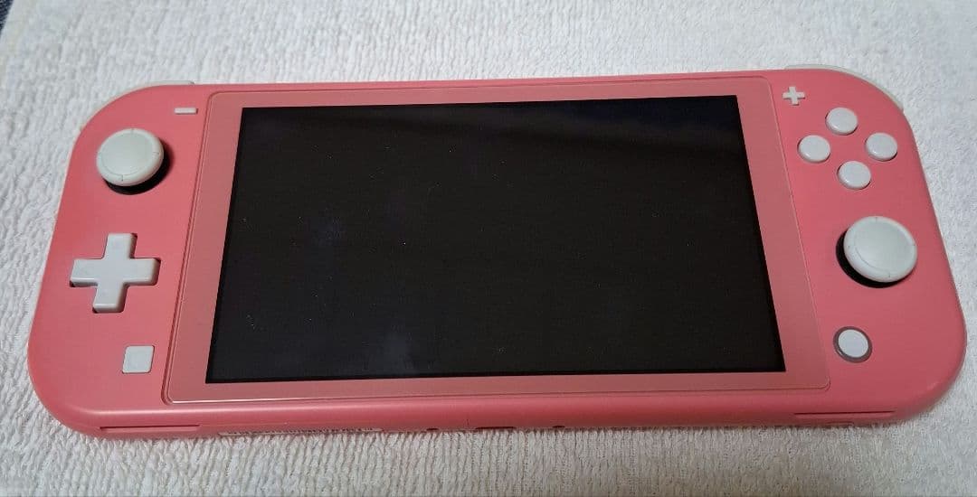 両方のスティックに難あり』任天堂Switch Lite コーラル 本体