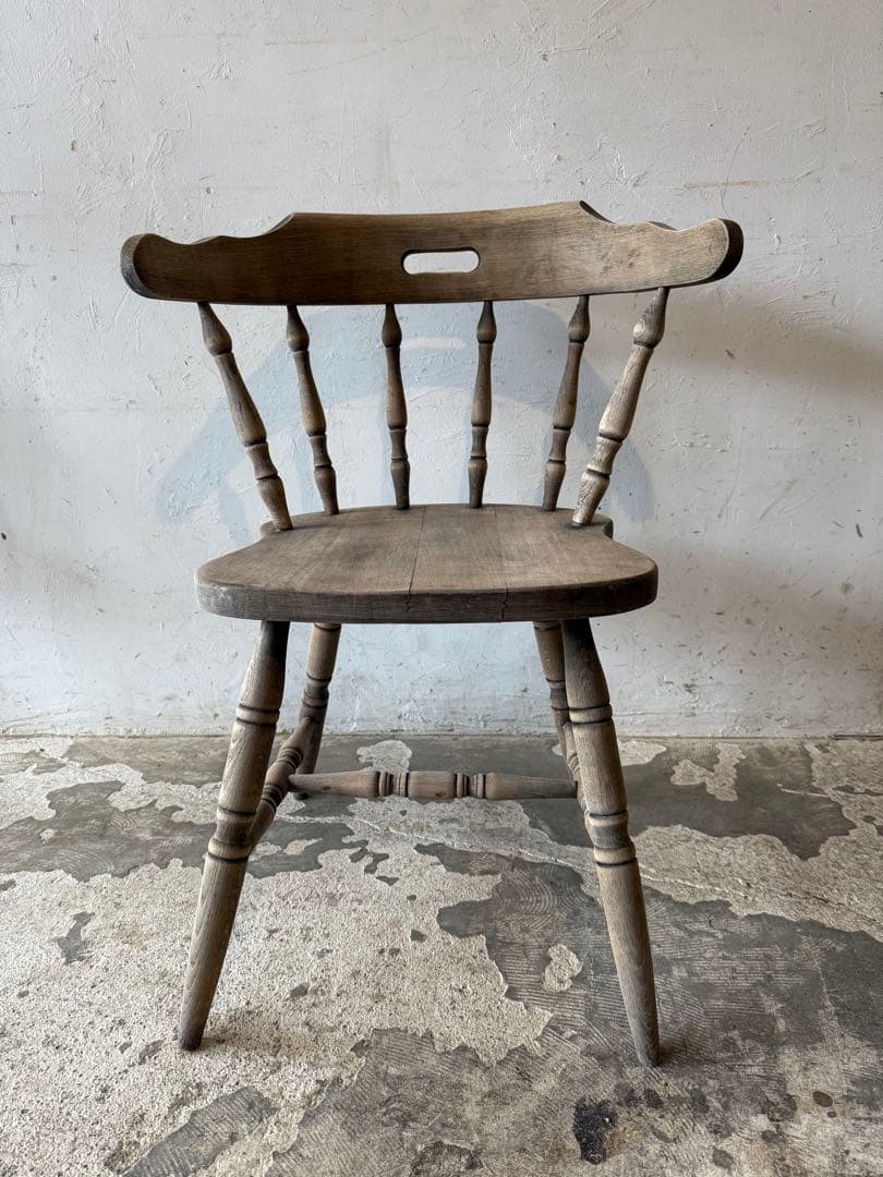 ビンテージ　ダイニングアームチェア　カフェチェア　剥離加工　no2