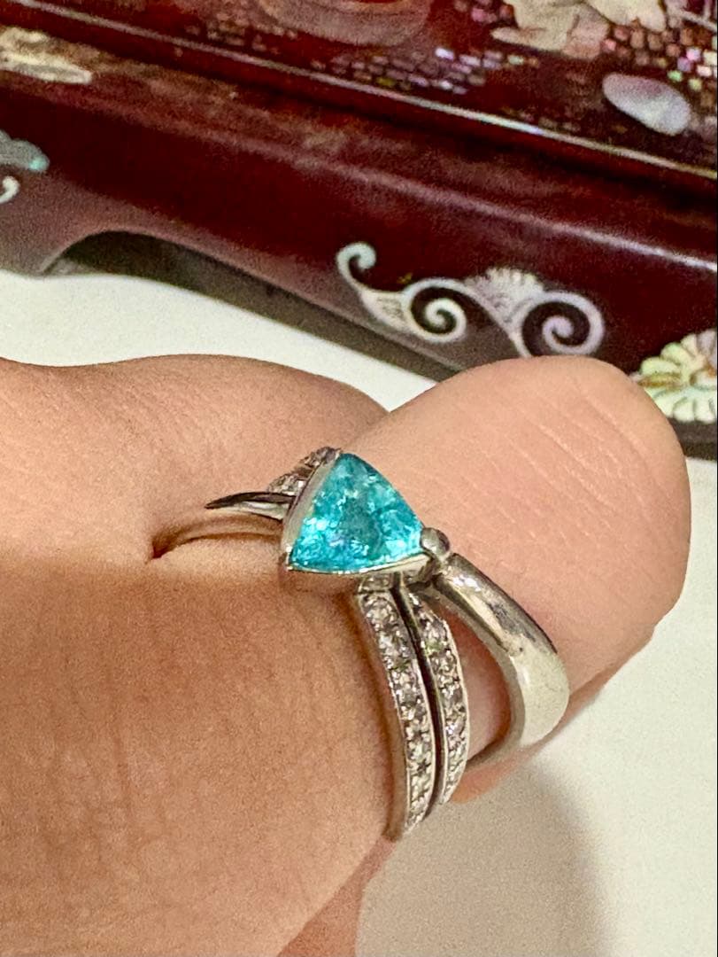 ブラジル産　パライバトルマリン リング　1ct PT900