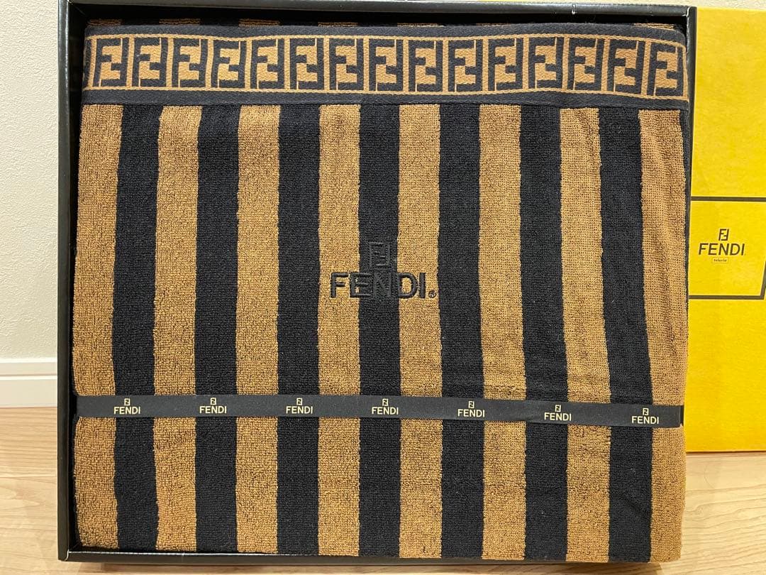 FENDI フェンディ タオルケット ズッカ柄 ズッキーノ 綿100%