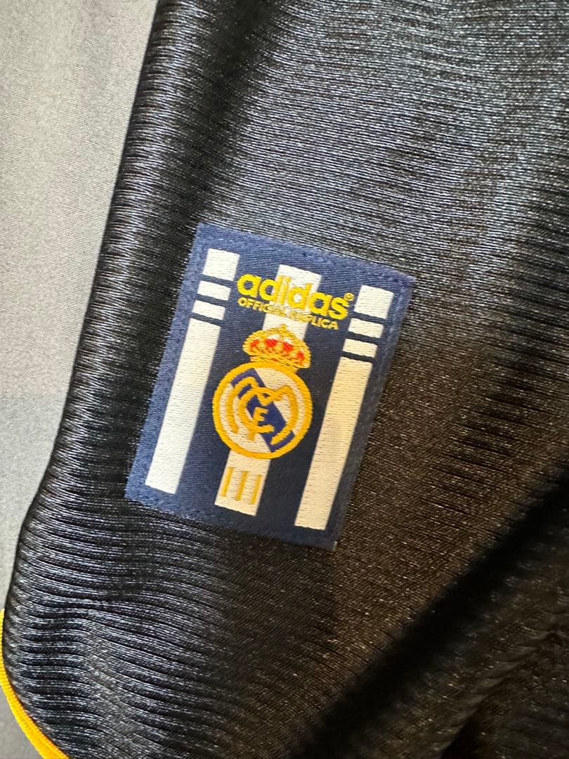 正規品00/01 レアル•マドリー ルイス•フィーゴ US規格:Lサイズ