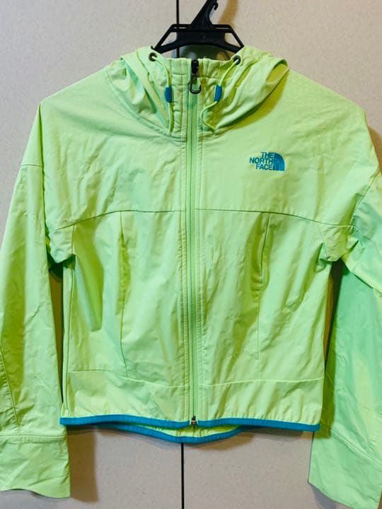 ノースフェイスマウンテンジャケット