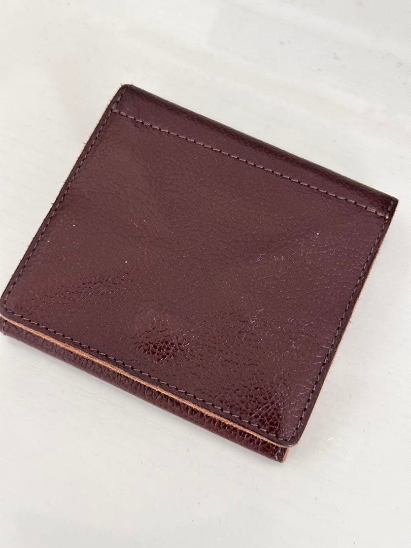 【イルビゾンテ】新品未使用 レザー製三つ折り財布 ダークブラウン