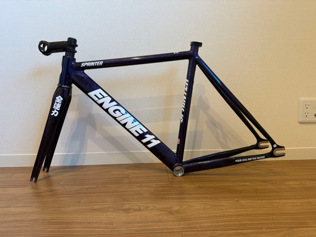 ENGINE 11 SPRINTER ピストフレーム