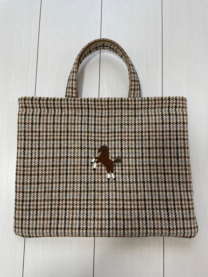 【ruru】seventen＊ワンポイント刺繍レッスンバッグ