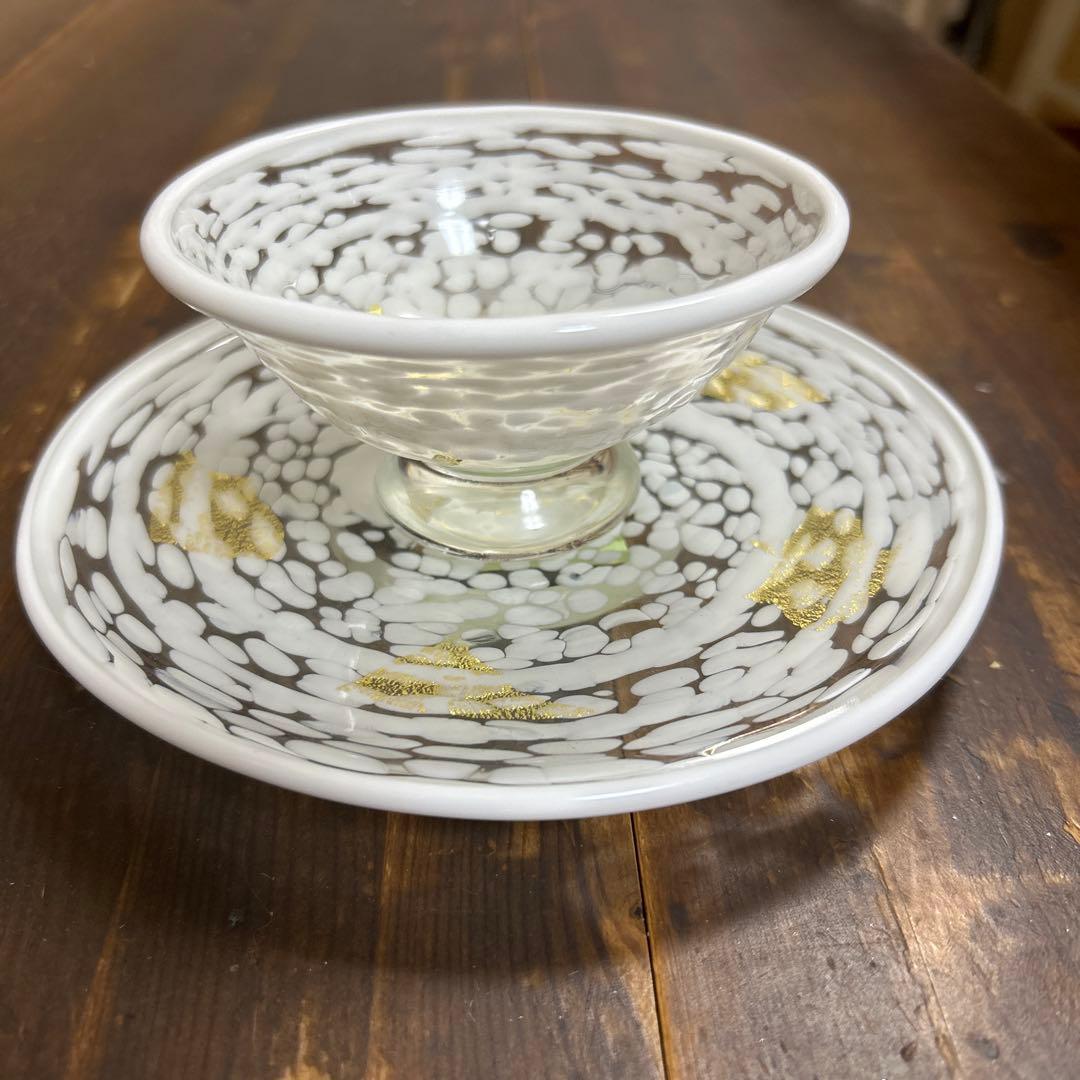 ガラス作家　石井康治　カップ＆ソーサー　金彩　工芸品　成川美術館展示品　手吹