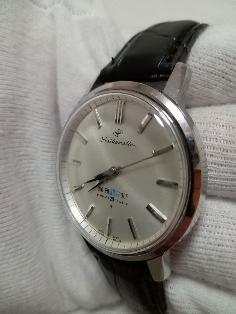 e*8様 SEIKO　セイコーマチック　機械式自動巻　1960年代製造　極美品