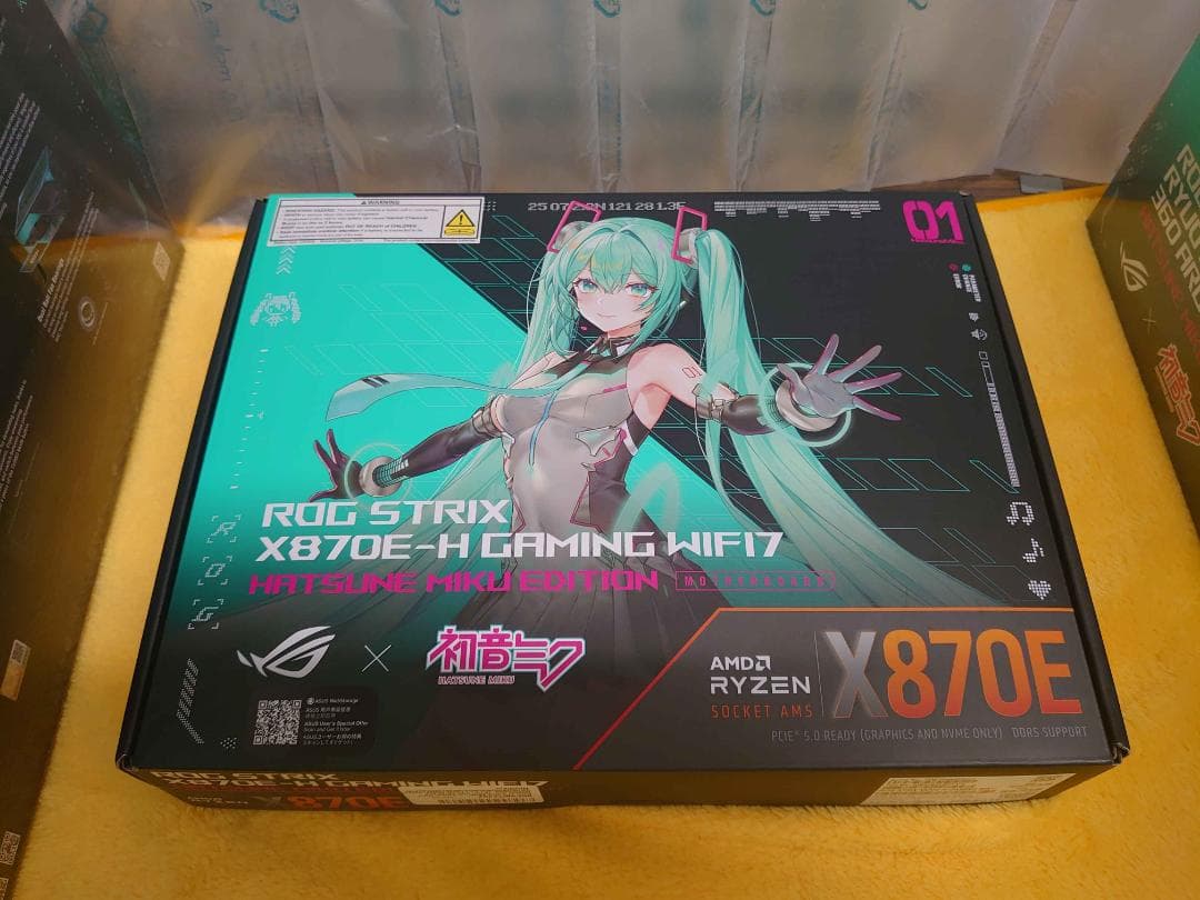 初音ミクX870E-H/ROG RYUO Ⅳ360/Thor 1200新品セット