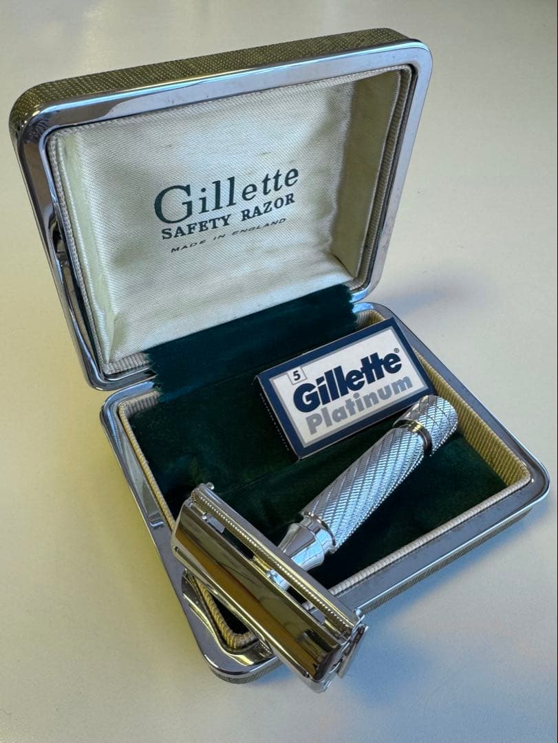 Gillette aristocrat オールドジレット 両刃カミソリ