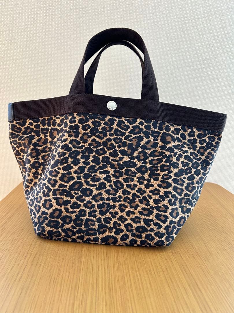 エルベシャプリエ　トートバッグ