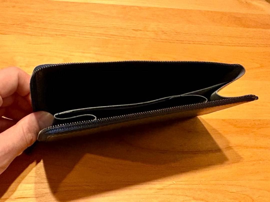 il modo Air イルモードエア ネイビー　左利き用　長財布