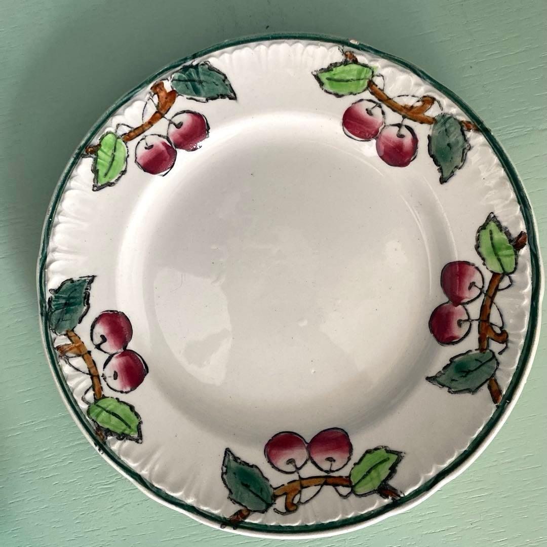 フランスアンティークLongwy ロンウィ プレートチェリー【B】