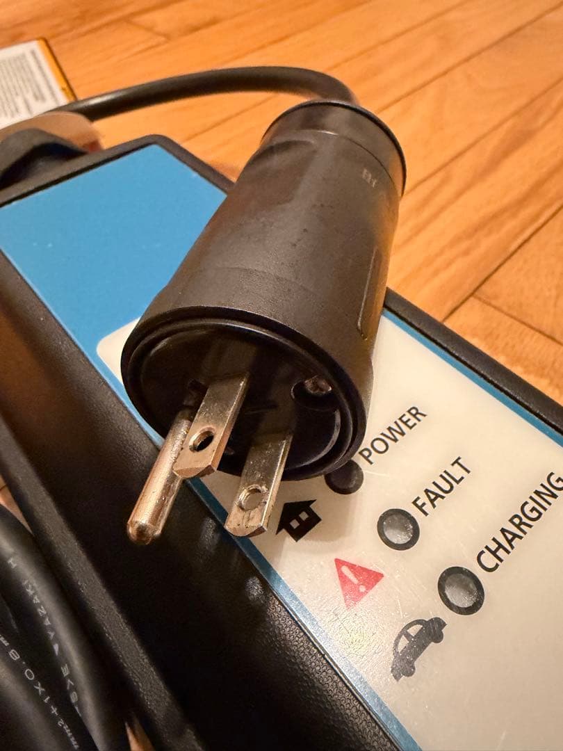 希少100V 美品　三菱 アウトランダー PHEV純正充電ケーブル