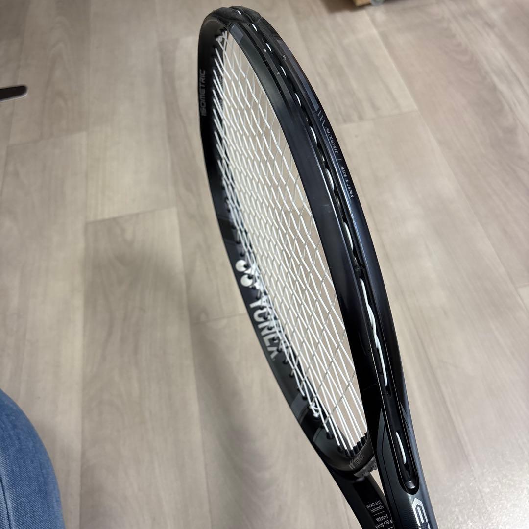 hiroYONEX テニスラケット【ブラックリミテッドエディション】